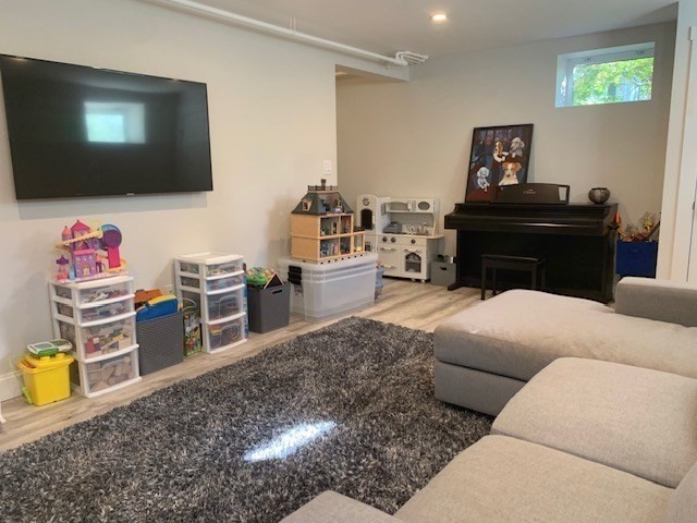 3 bed, 1 bath apartment for rent at 38 Tennyson Rd, Newton — photo 15 of 28
