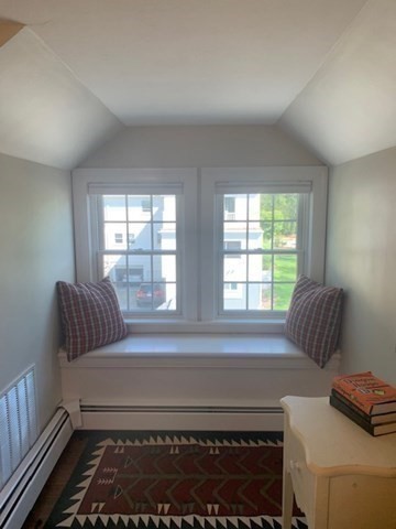 3 bed, 1 bath apartment for rent at 38 Tennyson Rd, Newton — photo 24 of 28