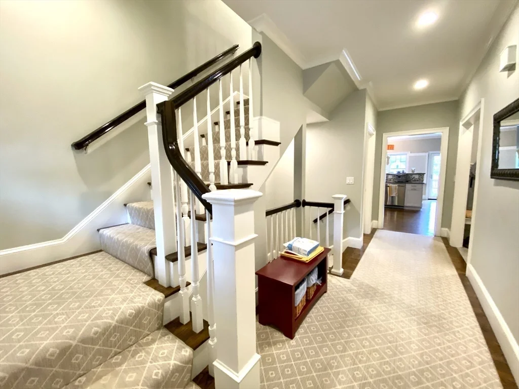 5 bed, 4+ bath apartment for rent at 38 Troy Ln Unit 1, Waban — photo 13 of 38