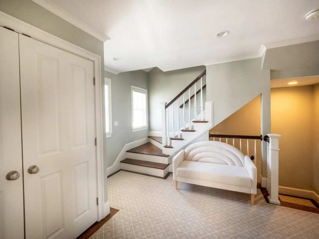 5 bed, 4+ bath apartment for rent at 38 Troy Ln Unit 1, Waban — photo 17 of 38