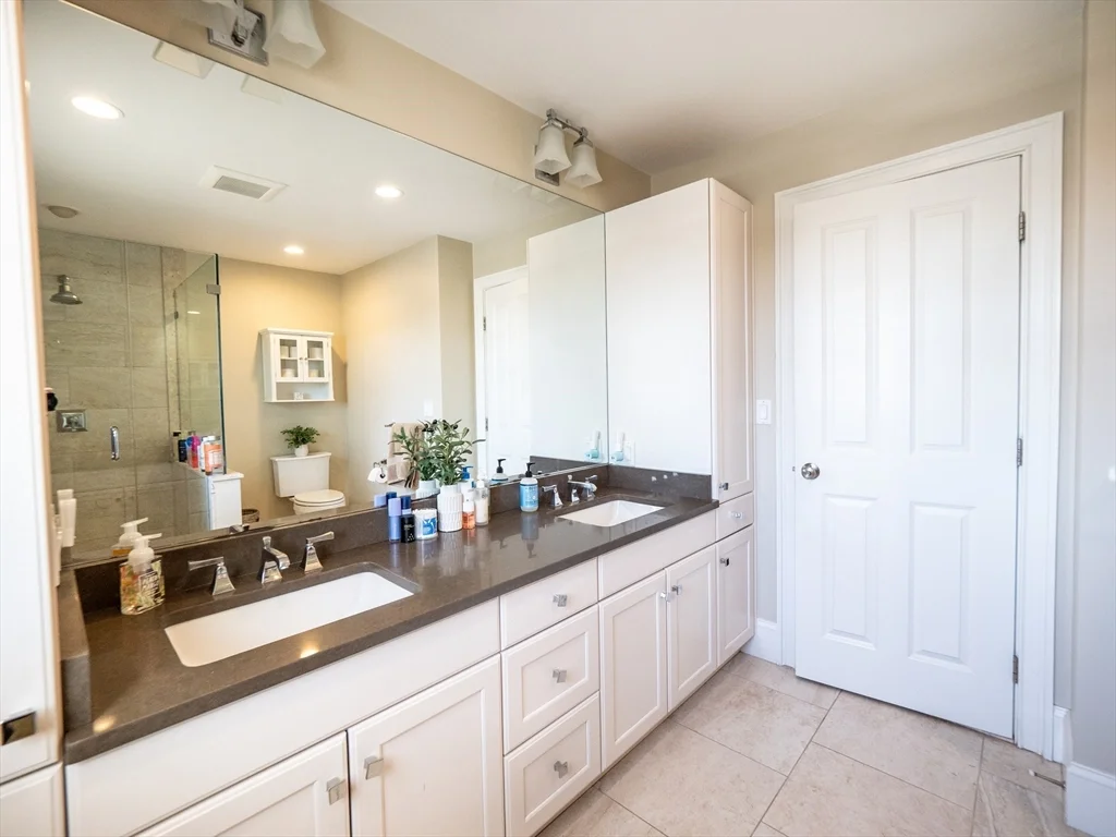 5 bed, 4+ bath apartment for rent at 38 Troy Ln Unit 1, Waban — photo 22 of 38