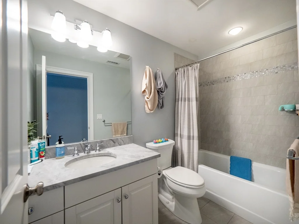 5 bed, 4+ bath apartment for rent at 38 Troy Ln Unit 1, Waban — photo 15 of 38