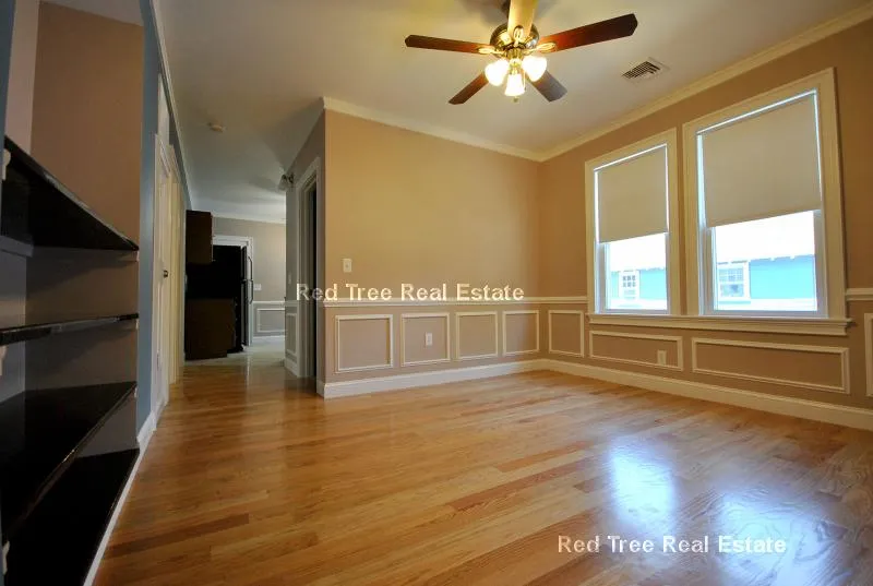 3 bed, 1 bath apartment for rent at 38 Turner St Unit 1, Brighton — photo 4 of 14