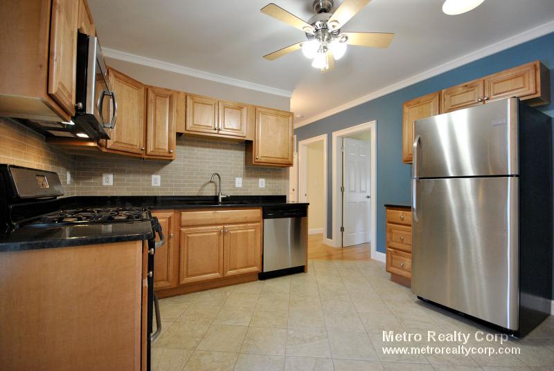 3 bed, 1 bath apartment for rent at 38 Turner St Unit 1, Brighton — photo 8 of 10