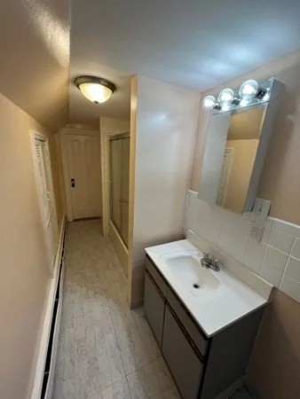 1 bed, 1 bath apartment for rent at 38 Tuttle St Unit 2, Dorchester — photo 7 of 11