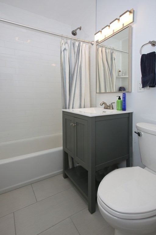 2 bed, 1 bath apartment for rent at 38 Union Park St Unit 3, South End — photo 13 of 16