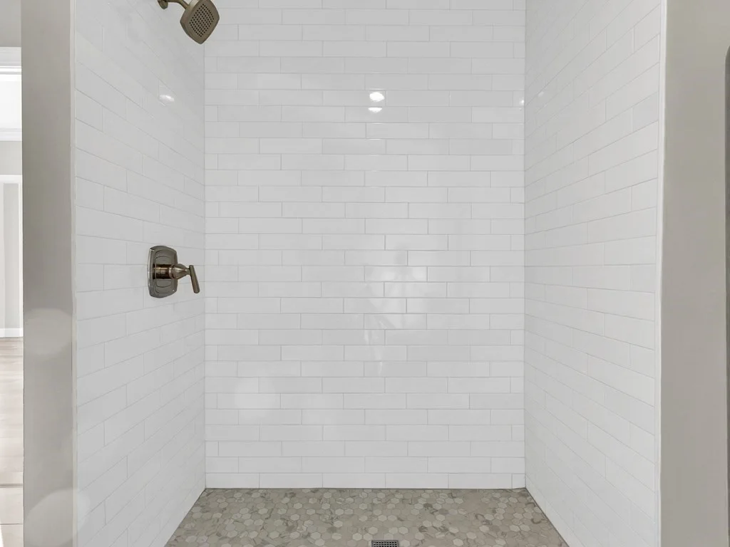 2 bed, 2 bath apartment for rent at 38 Village Rd Unit 703, Middleton — photo 11 of 22