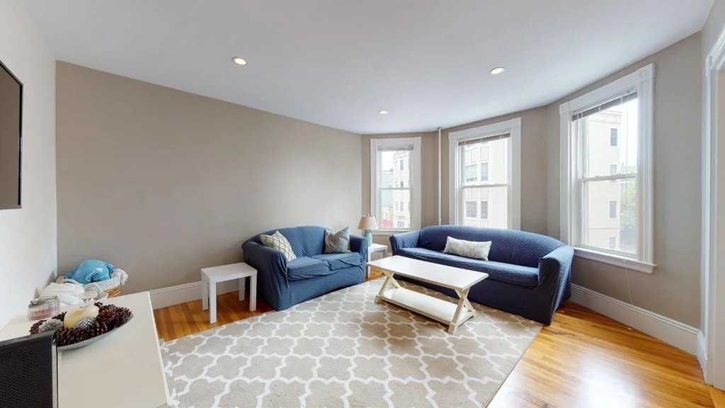 3 bed, 1 bath apartment for rent at 38 Vinton St Unit 2, South Boston — photo 4 of 15