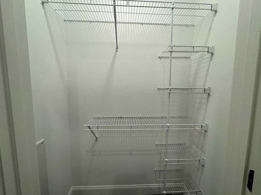 Studio bed, 1 bath apartment for rent at 38 Walnut Ave Unit 103, Revere — photo 5 of 11