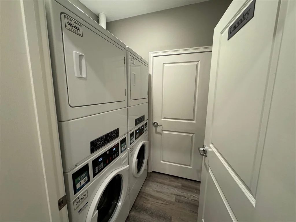 Studio bed, 1 bath apartment for rent at 38 Walnut Ave Unit 403, Revere — photo 10 of 11