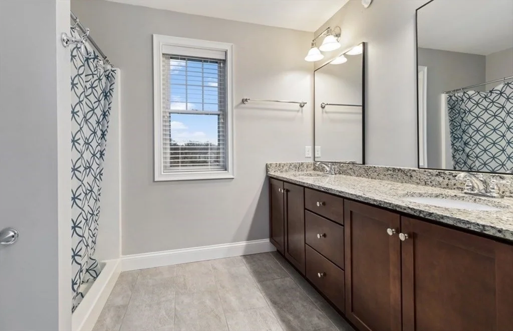 3 bed, 2 bath apartment for rent at 38 Webster Unit 2, Needham — photo 12 of 16
