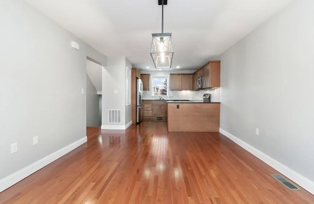 3 bed, 2 bath apartment for rent at 38 Webster Unit 2, Needham — photo 3 of 16