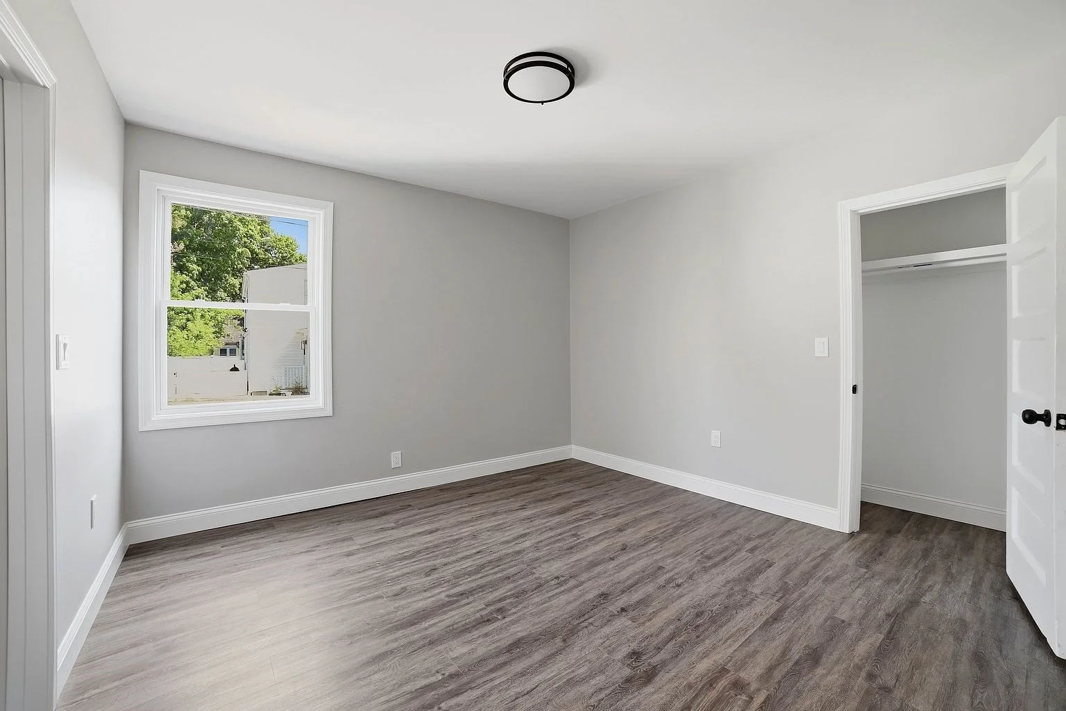 4 bed, 2 bath apartment for rent at 38 wesleya Wesleyan St, Shrewsbury — photo 18 of 23