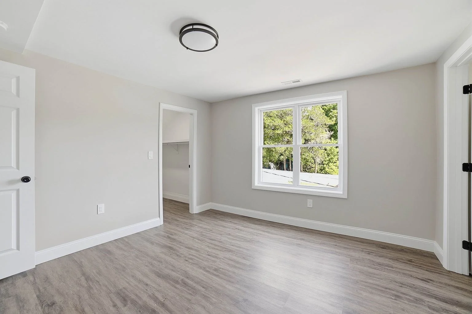 4 bed, 2 bath apartment for rent at 38 wesleya Wesleyan St, Shrewsbury — photo 21 of 23