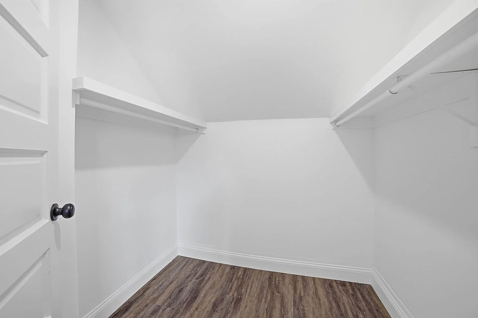 4 bed, 2 bath apartment for rent at 38 wesleya Wesleyan St, Shrewsbury — photo 23 of 23