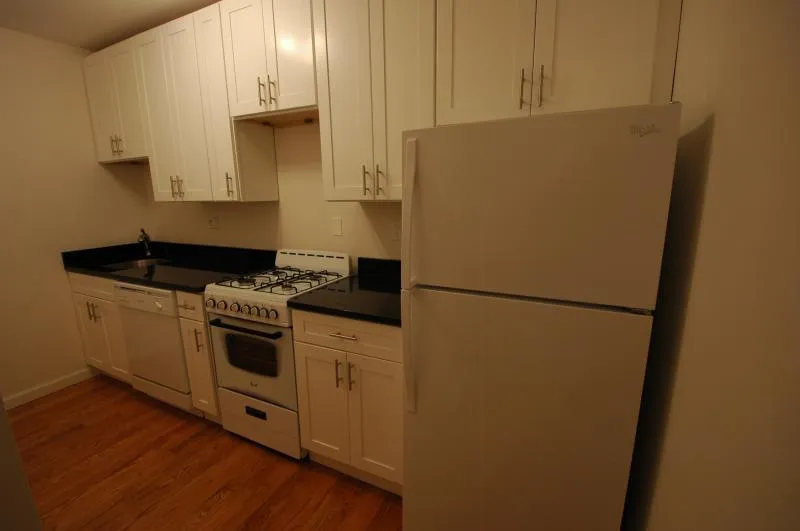 2 bed, 1 bath apartment for rent at 38 Westland Ave Unit 56, Fenway — photo 5 of 16