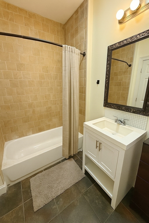 3 bed, 2 bath apartment for rent at 38 Whiting St , Unit 2, Roxbury — photo 8 of 8