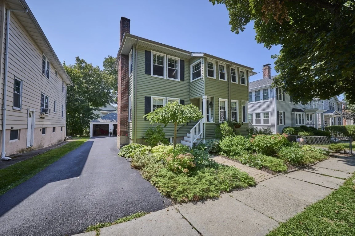 3 bed, 1 bath apartment for rent at 38 Wiley Rd Unit 1, Belmont — photo 1 of 19