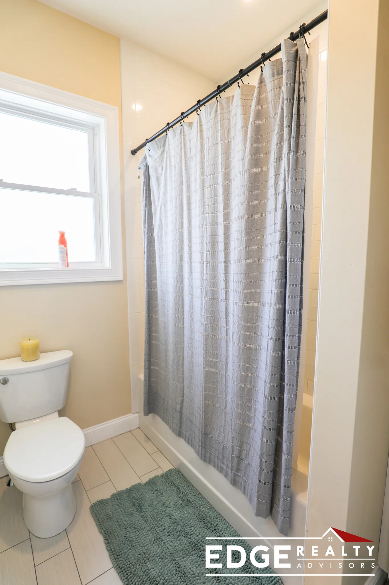 4 bed, 3 bath apartment for rent at 38 Winship St Unit 2, Brighton — photo 5 of 16