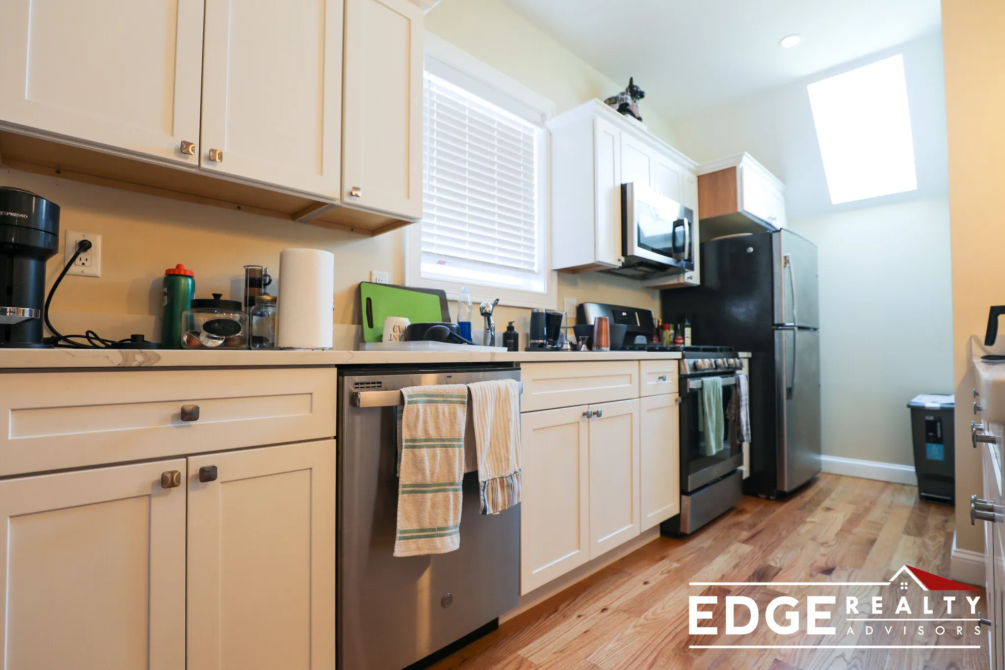 4 bed, 3 bath apartment for rent at 38 Winship St Unit 2, Brighton — photo 2 of 16
