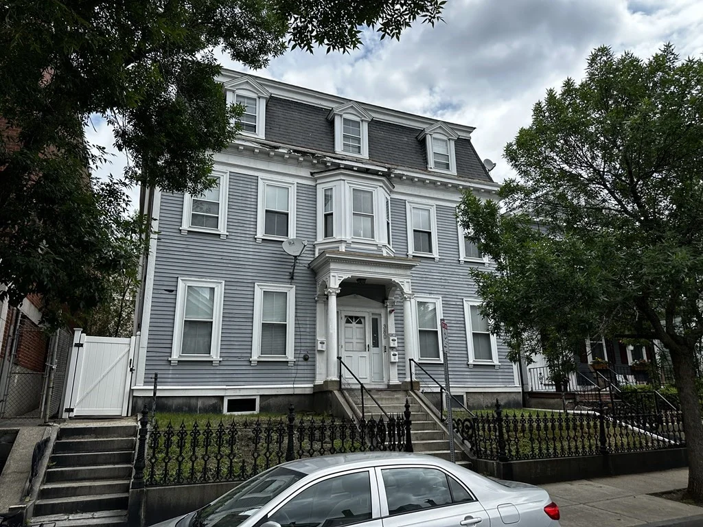 3 bed, 2 bath apartment for rent at 380 4th St Unit 3, South Boston