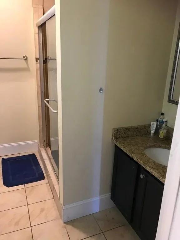 3 bed, 2 bath apartment for rent at 380 4th St Unit 3, South Boston — photo 6 of 21