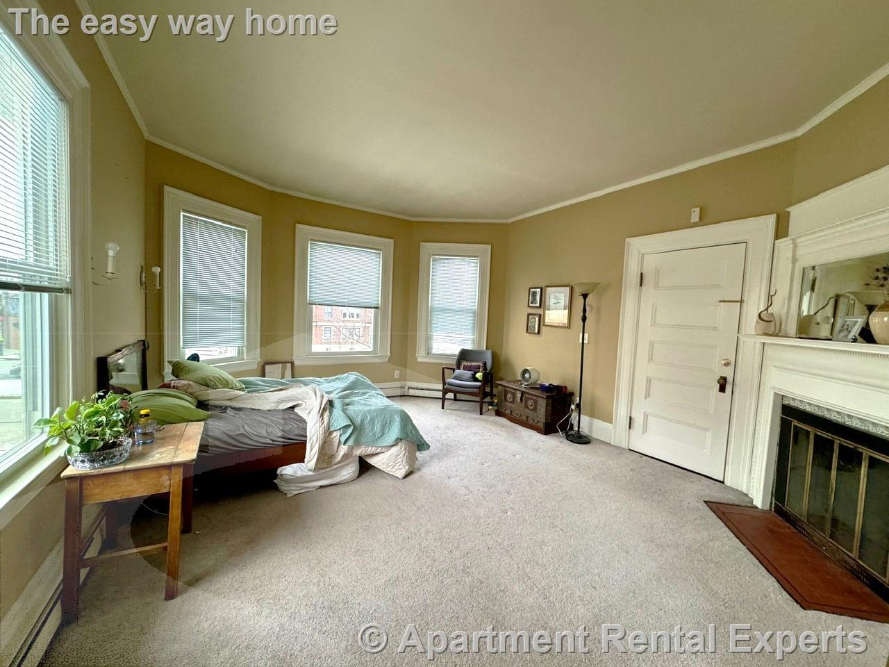 1 bed, 1 bath apartment for rent at 380 Broadway Unit 22, Winter Hill — photo 2 of 15