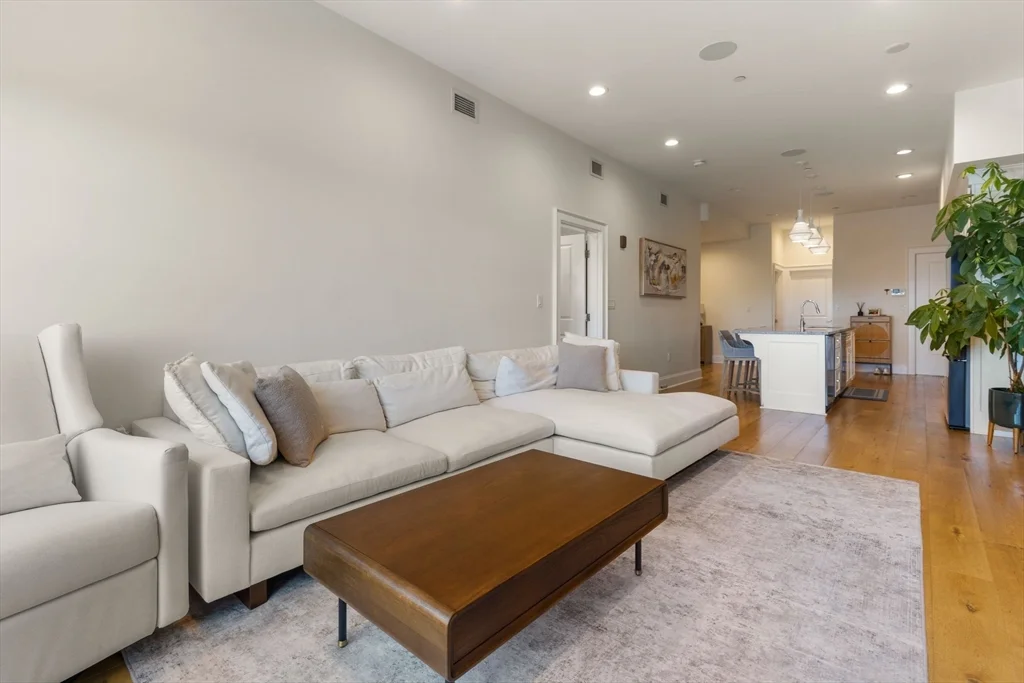 2 bed, 2 bath apartment for rent at 380 Bunker Hill St Unit 210, Charlestown — photo 4 of 40