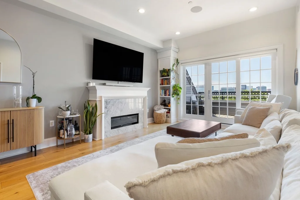 2 bed, 2 bath apartment for rent at 380 Bunker Hill St Unit 210, Charlestown — photo 3 of 40