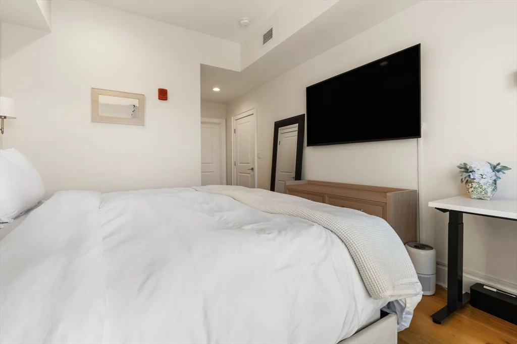 2 bed, 2 bath apartment for rent at 380 Bunker Hill St Unit 210, Charlestown — photo 16 of 40