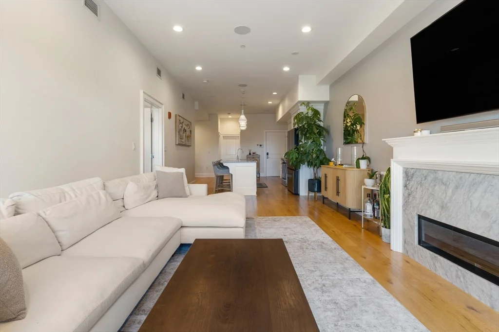 2 bed, 2 bath apartment for rent at 380 Bunker Hill St Unit 210, Charlestown — photo 5 of 40