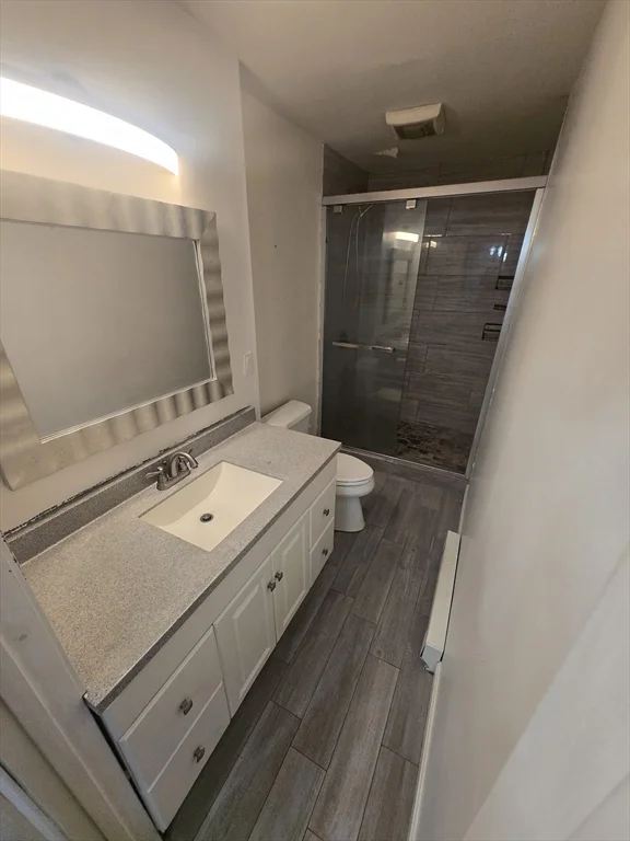 3 bed, 1 bath apartment for rent at 380 Grafton St Unit 1, Worcester — photo 5 of 8