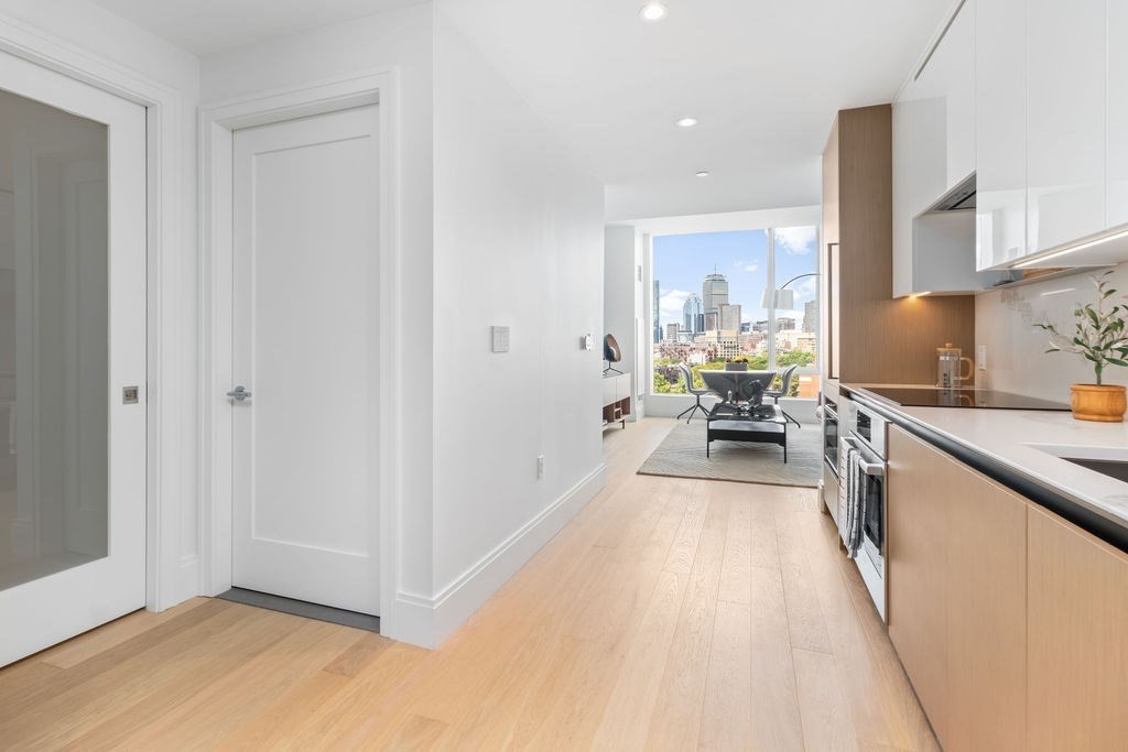 1 bed, 1 bath apartment for rent at 380 Harrison Ave Unit 1114, South End — photo 5 of 42