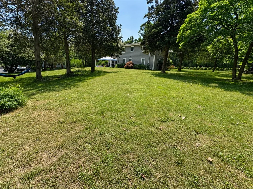 3 bed, 2 bath apartment for rent at 380 N Main St, Sharon — photo 11 of 13