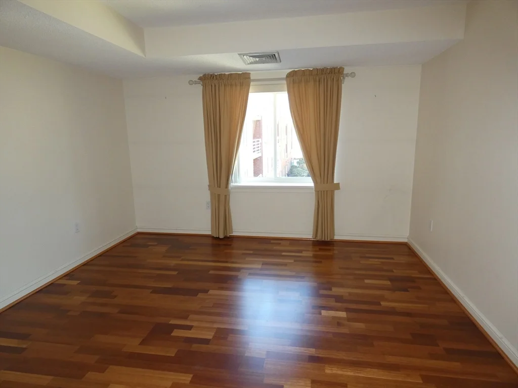 2 bed, 2 bath apartment for rent at 380 Place Ln Unit 380, Woburn — photo 14 of 26