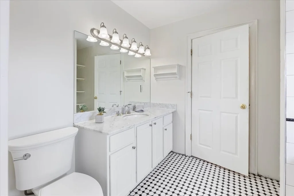 3 bed, 2 bath apartment for rent at 380 Prospect St Unit 3, Cambridge — photo 16 of 23