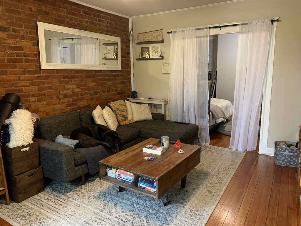 1 bed, 1 bath apartment for rent at 380 Riverway Unit A, Mission Hill — photo 1 of 10
