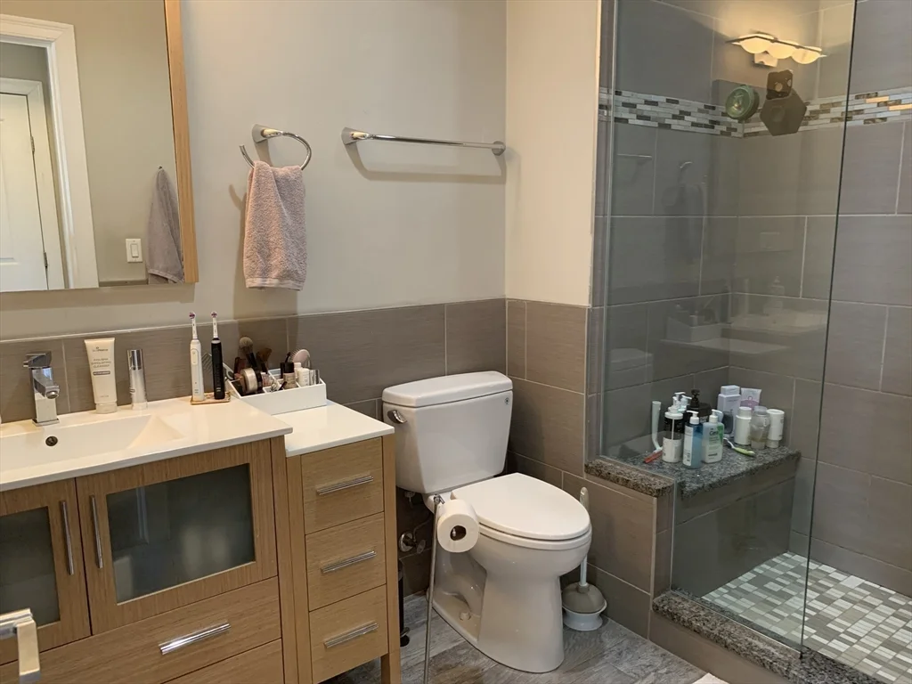 2 bed, 2 bath apartment for rent at 380 W Broadway Unit 203, Boston — photo 20 of 27