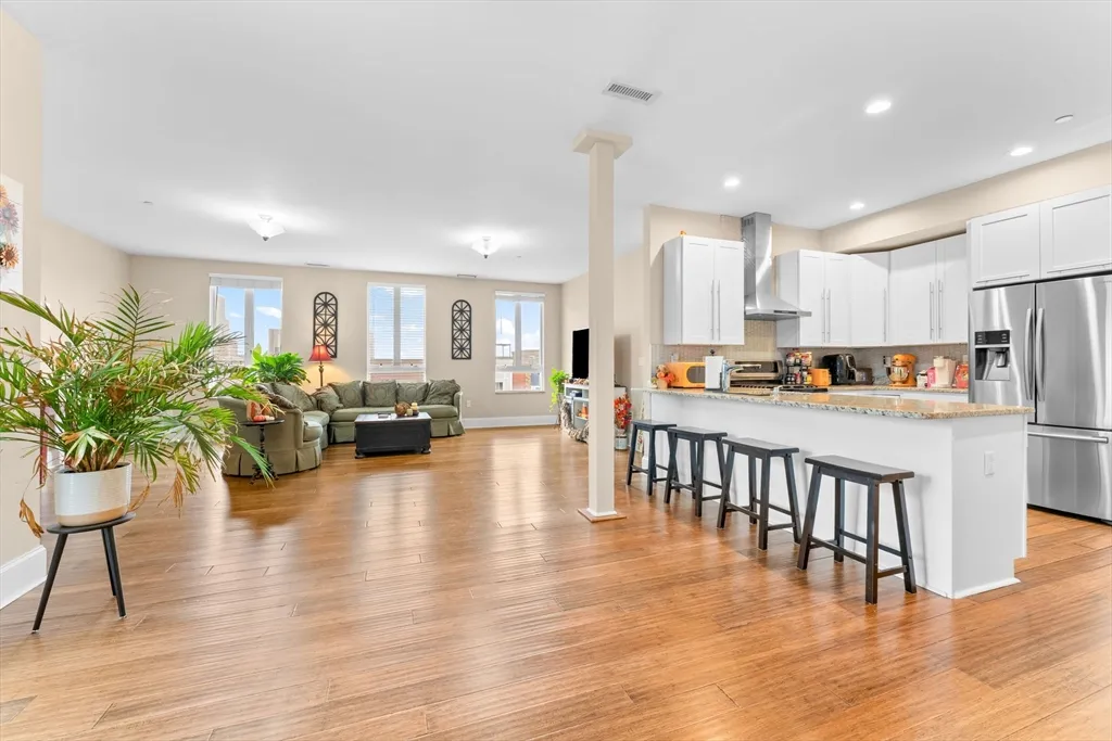 2 bed, 2 bath apartment for rent at 380 W Broadway Unit 401, South Boston — photo 6 of 25