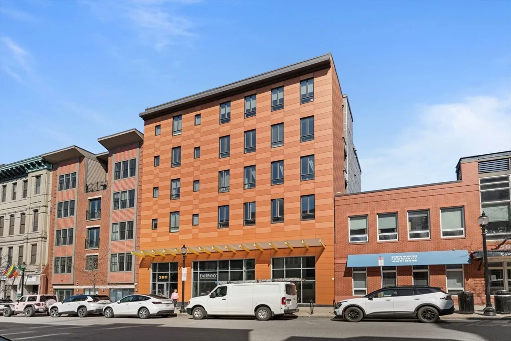 2 bed, 2 bath apartment for rent at 380 W Broadway Unit 401, South Boston — photo 20 of 25