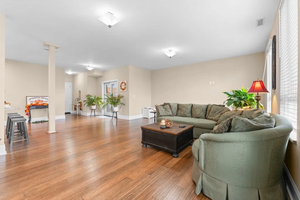 2 bed, 2 bath apartment for rent at 380 W Broadway Unit 401, South Boston — photo 8 of 25