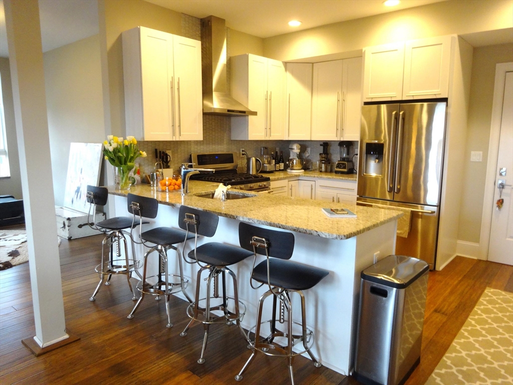 2 bed, 2 bath apartment for rent at 380 W Broadway Unit 501 Front, South Boston — photo 2 of 19