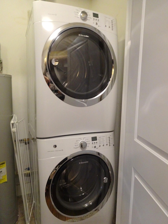 2 bed, 2 bath apartment for rent at 380 W Broadway Unit 501 Front, South Boston — photo 11 of 19