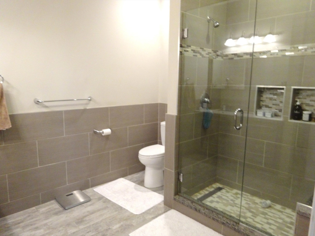 2 bed, 2 bath apartment for rent at 380 W Broadway Unit 501 Front, South Boston — photo 8 of 19