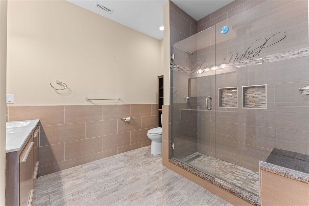 2 bed, 2 bath apartment for rent at 380 W Broadway Unit 501, South Boston — photo 10 of 21