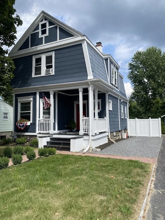 3 bed, 2 bath apartment for rent at 380 W Main St Unit 0, Avon — photo 1 of 14