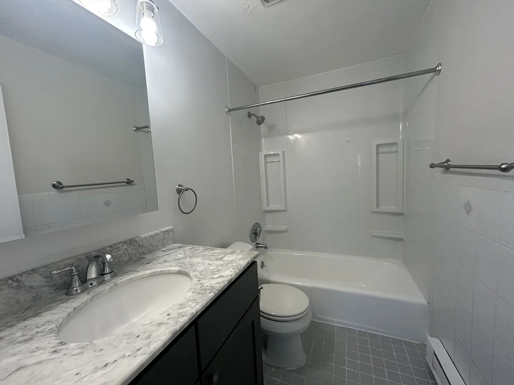 2 bed, 1 bath apartment for rent at 380A Great Rd Unit 301, Acton — photo 16 of 31