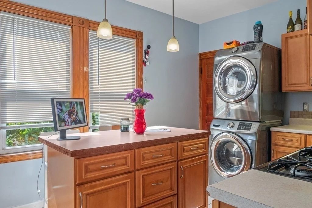 2 bed, 1 bath apartment for rent at 381 Adams St Unit 3, Dorchester — photo 2 of 9