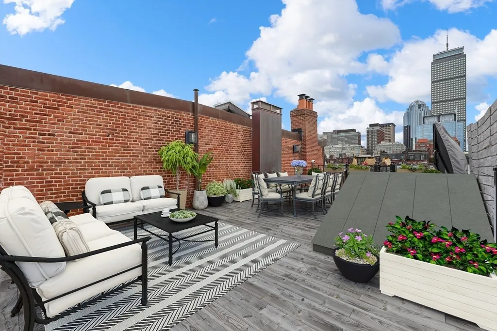 5 bed, 3.5 bath apartment for rent at 381 Beacon St Unit 0, Back Bay — photo 18 of 23