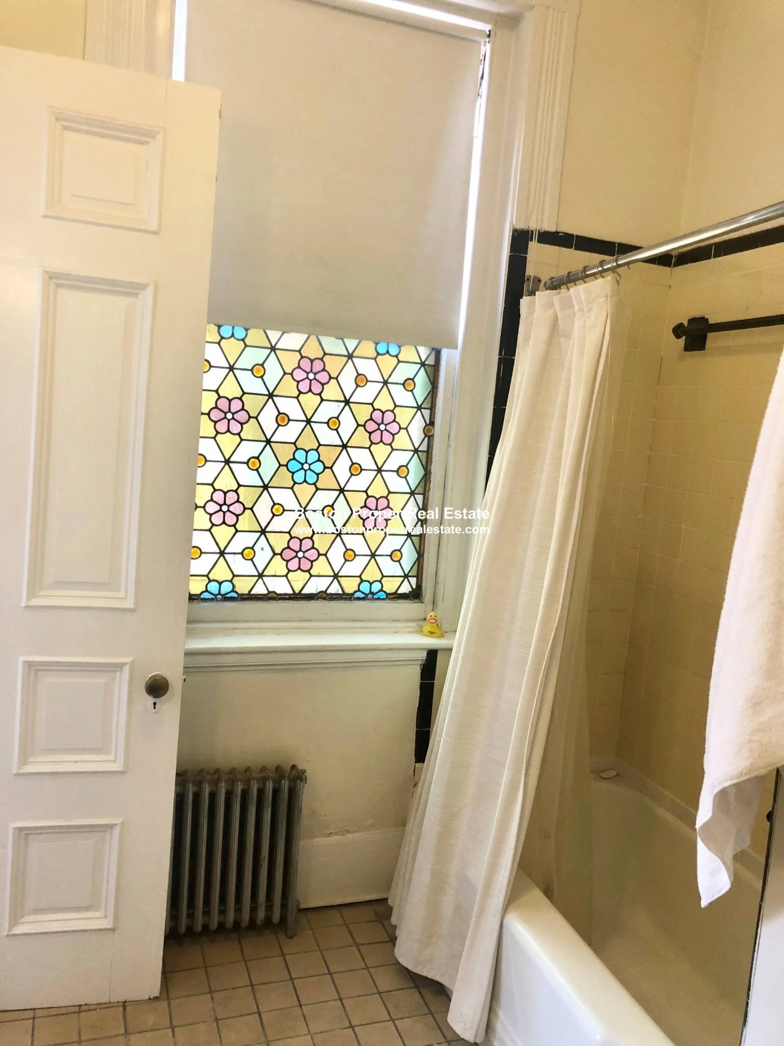 Studio bed, 1 bath apartment for rent at 381 Commonwealth Ave Unit 3, Back Bay — photo 10 of 11